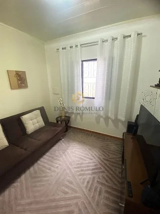 Imagem Casa 3 dormitórios, 111m², 2 vagas, em Vila Aurora