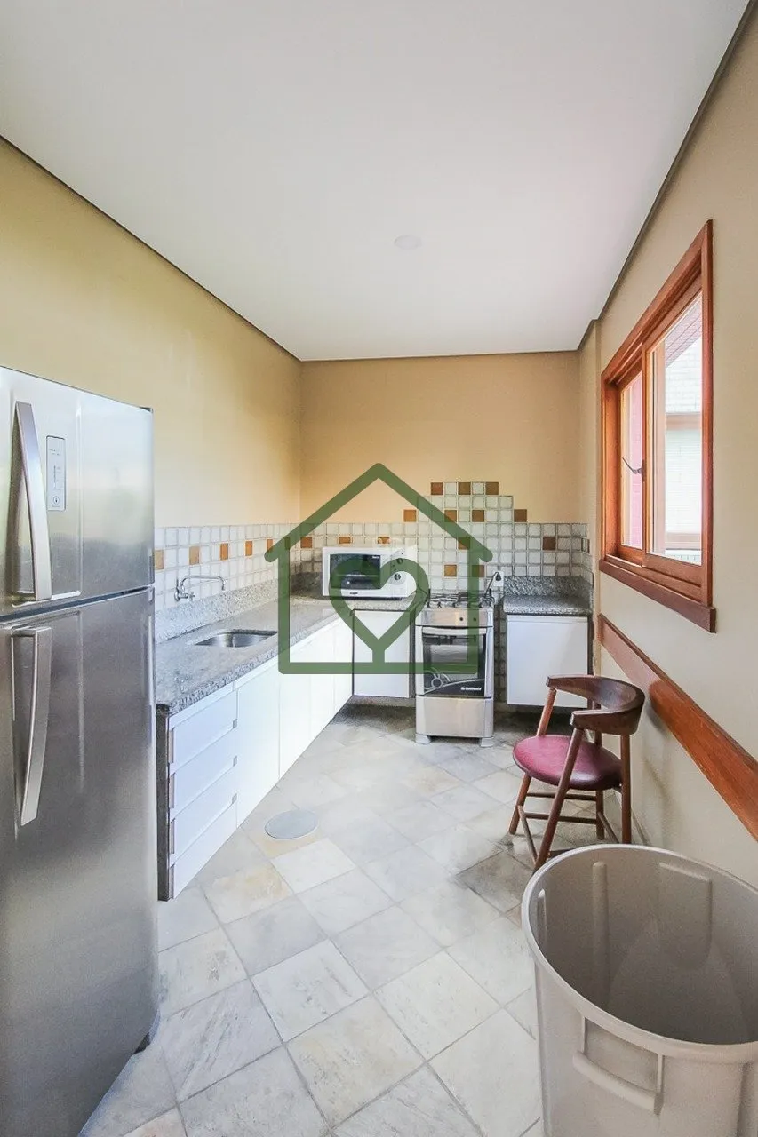 Imagem Apartamento de 3 dormitórios transformado em 2 suítes + closet com possibilidade de reversão - To...