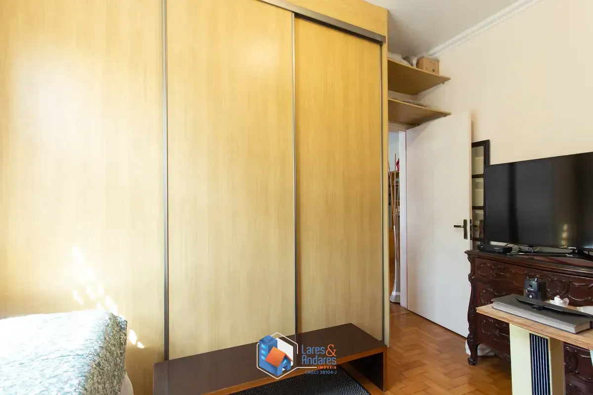 Imagem Casa para venda em Planalto Paulista com 3 quartos, sendo 2 suítes, 283m²