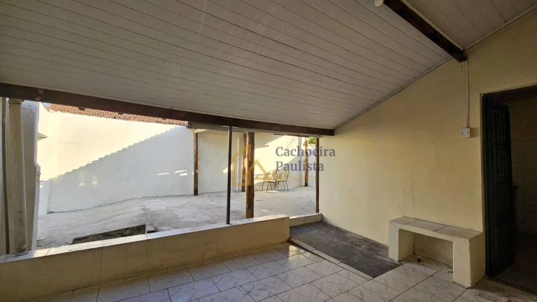 Imagem Casa com 3 dormitórios à venda - Centro - Cachoeira Paulista/SP
