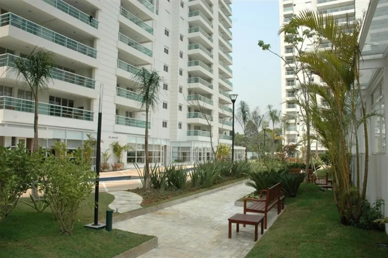 Imagem Apartamento para Locação no Panamby, São Paulo-SP: 3 Quartos, 3 Suítes, 4 Banheiros, 3 Vagas, 113m² de Área!