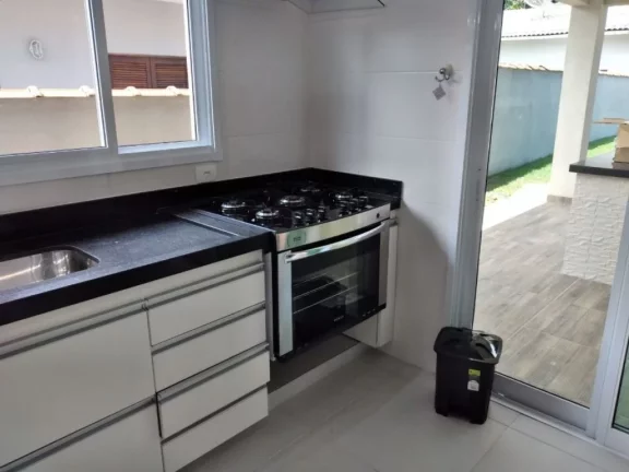 Imagem CASA COM 216 m² - MORADA DA PRAIA - BERTIOGA SP