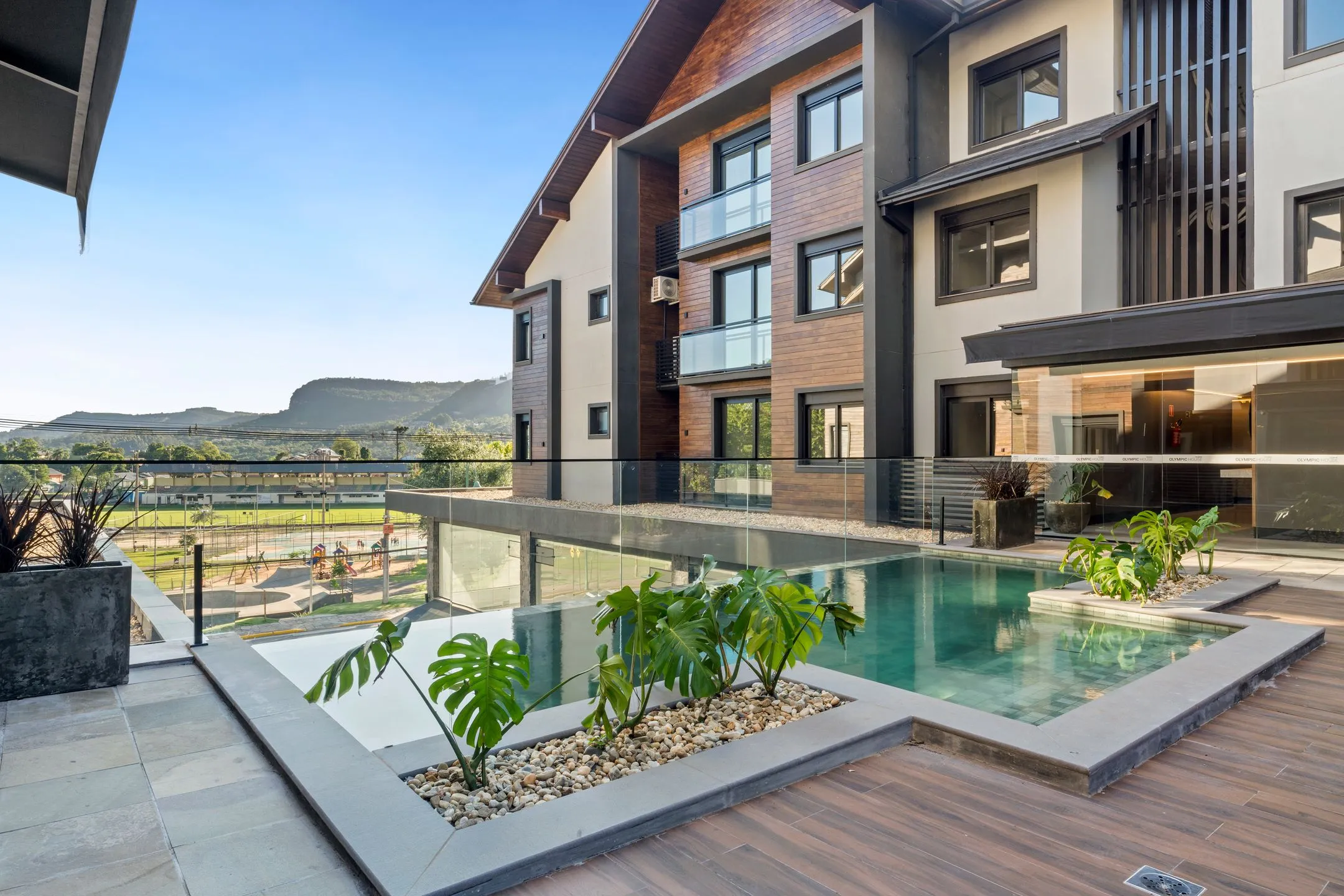 Imagem Apartamento à venda em Gramado, Vale das Montanhas, com 2 quartos, 62.21m2