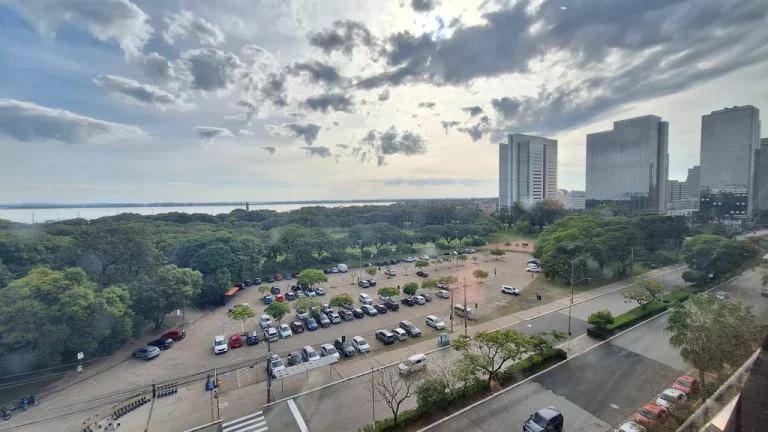 Imagem Sala para venda no bairro Praia de Belas em Porto Alegre