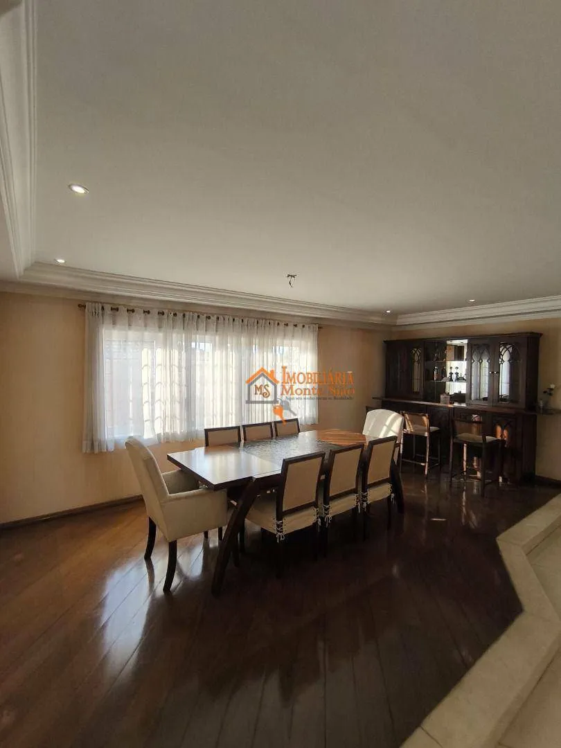 Imagem Sobrado com 3 dormitórios à venda, 450 m² por R$ 2.800.000,00 - Jardim Maia - Guarulhos/SP
