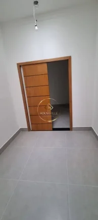 Imagem Casa térrea 3 dormitórios, ( 1suite e closet ), 4 vagas, Vila Branca, Jacar