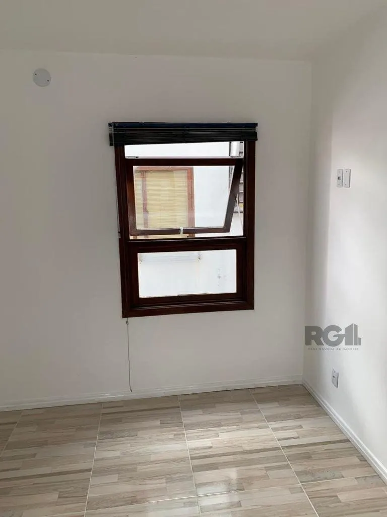 Imagem Apartamento 38m² - 1 dormitório e 1 vaga no bairro Petrópolis
