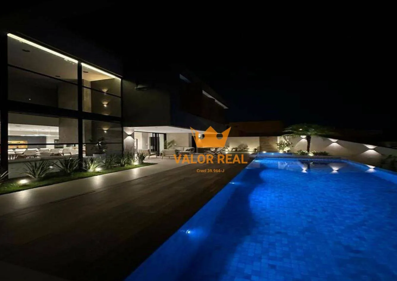 Imagem Casa Altíssimo Padrão no Cond Jardim Atenas, AC 470 m2