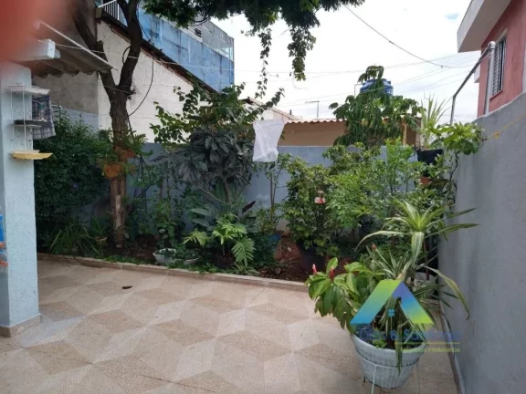 Foto do imóvel Casa com 2 dormitórios à venda, 164 m² por R$ 489.000,00 - Vila Liviero