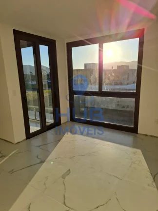 Imagem Casa com 3 dormitórios à venda sendo 3 suítes, 280.65 m² por - R$ 5.550.000,00 - Perequê - Porto Belo/SC