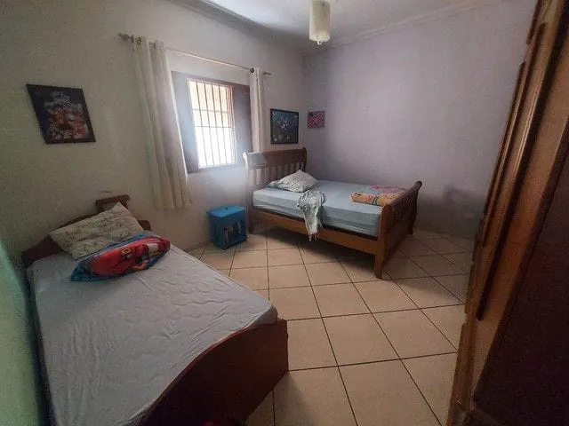 Imagem Casa à venda 2 Quartos, 1 Suite, 3 Vagas, 174M², Portal da Mantiqueira, Taubaté - SP