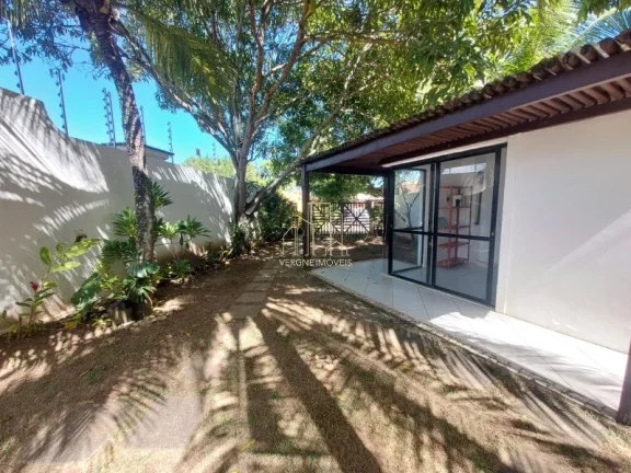 Imagem Casa em Condomínio: 4 Quartos, 3 Suítes, 3 Salas em Piatã, Salvador-BA - 230m² de Pura Elegância e Conforto!