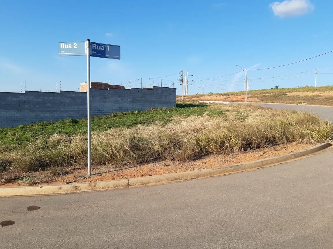 Foto do imóvel Oportunidade Única! Terreno em Localização Estratégica com Zoneamento ZR3 em Villaggio Ipanema I, Sorocaba - SP