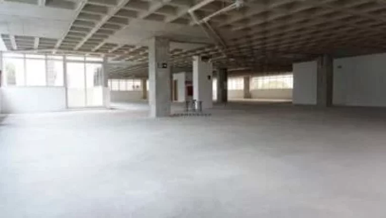 Imagem Sala Comercial de 300 m² disponível para locação, bairro Lourdes/BH