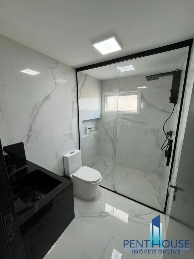 Imagem Apartamento Frente Mar para Venda em Balneário Camboriú, CENTRO, 4 dormitórios, 2 suítes, 4 banheiros, 1 vaga
