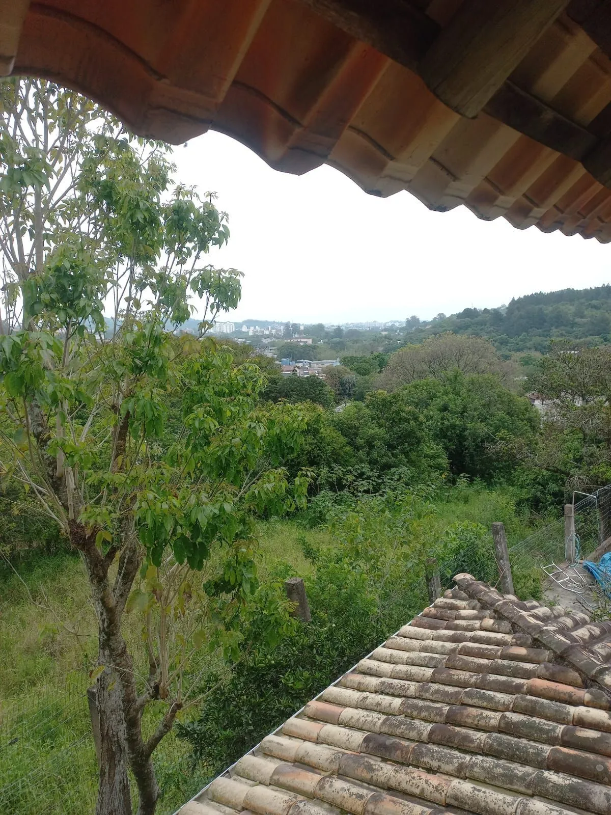 Imagem Terreno com Projeto Aprovado para 33 sobrados na Zona Sul de Porto Alegre