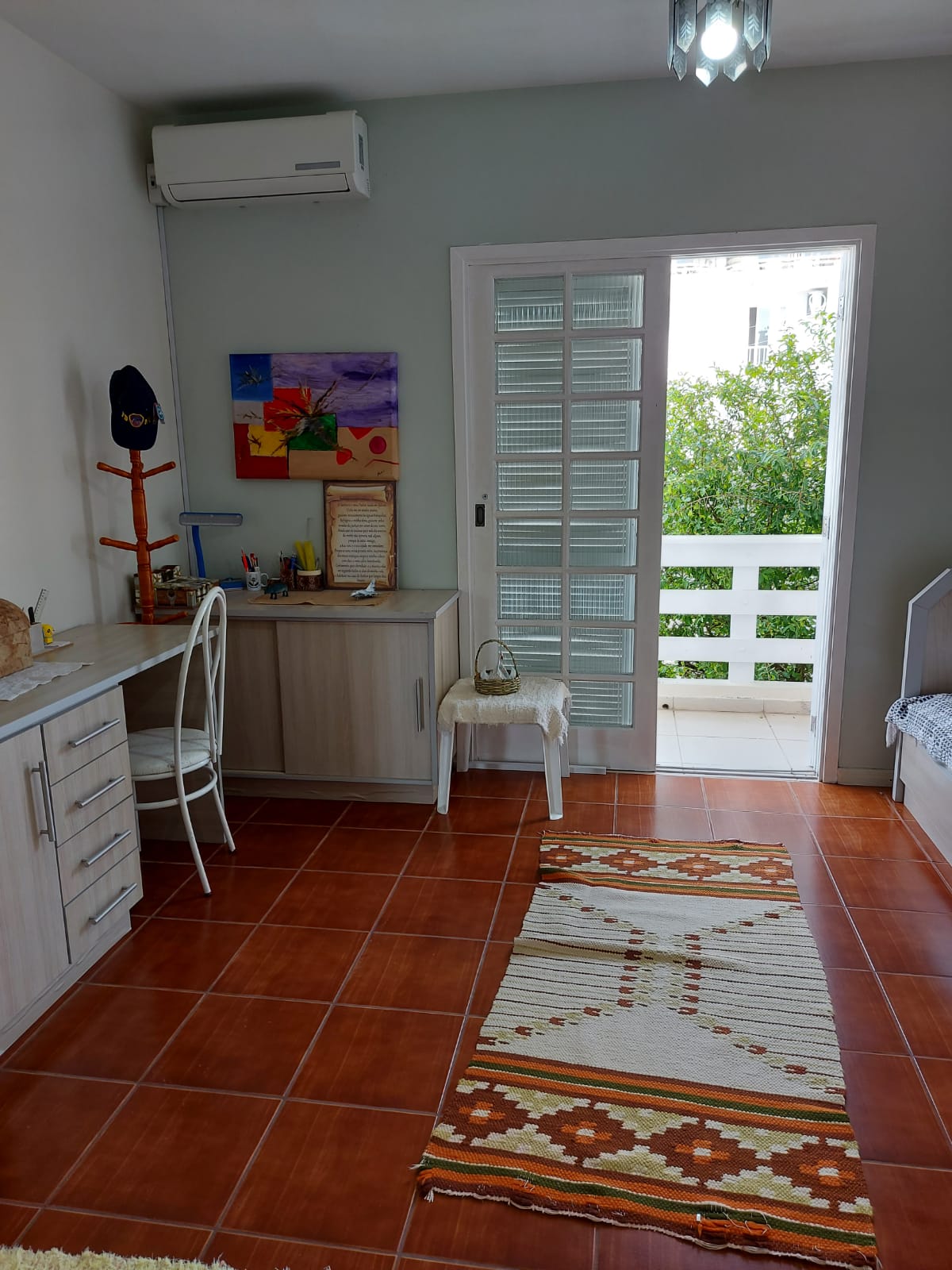 Imagem Casa com 4 Quartos à Venda, 330 m² em Coqueiros - Florianópolis