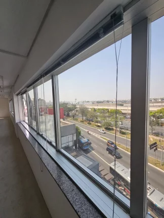 Imagem Andar Comercial com 6 vagas de garagem na Vila Congonhas, SP - 241,11 m² de área!