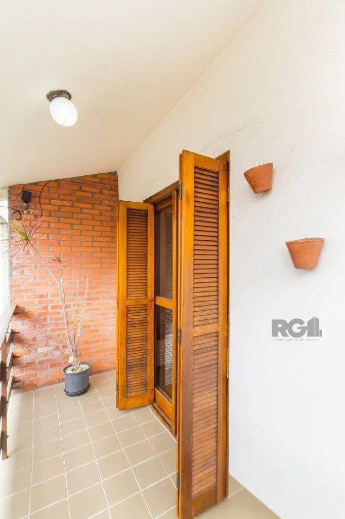 Imagem Casa 4 dormitórios no bairro Aberta dos Morros