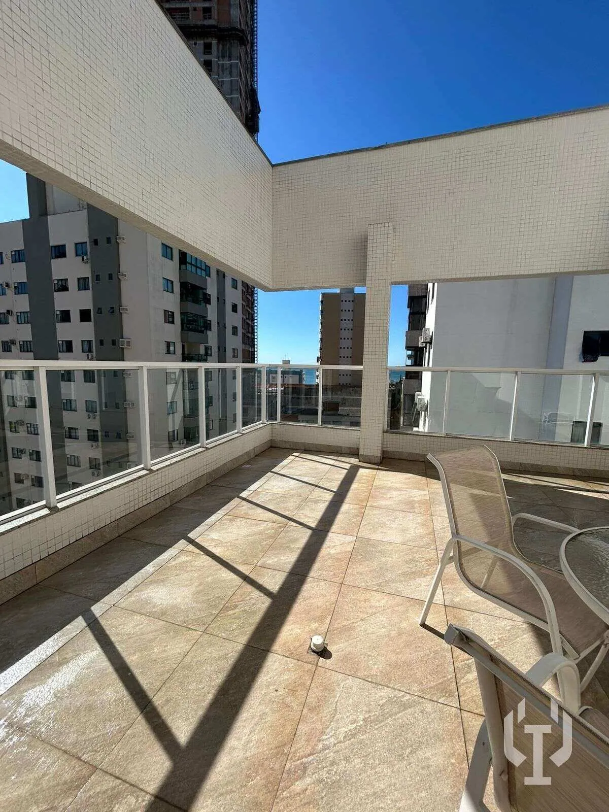 Imagem Apartamento à venda, no Norma Perfol, em Itapema, Centro, com 2 quartos, 220m2