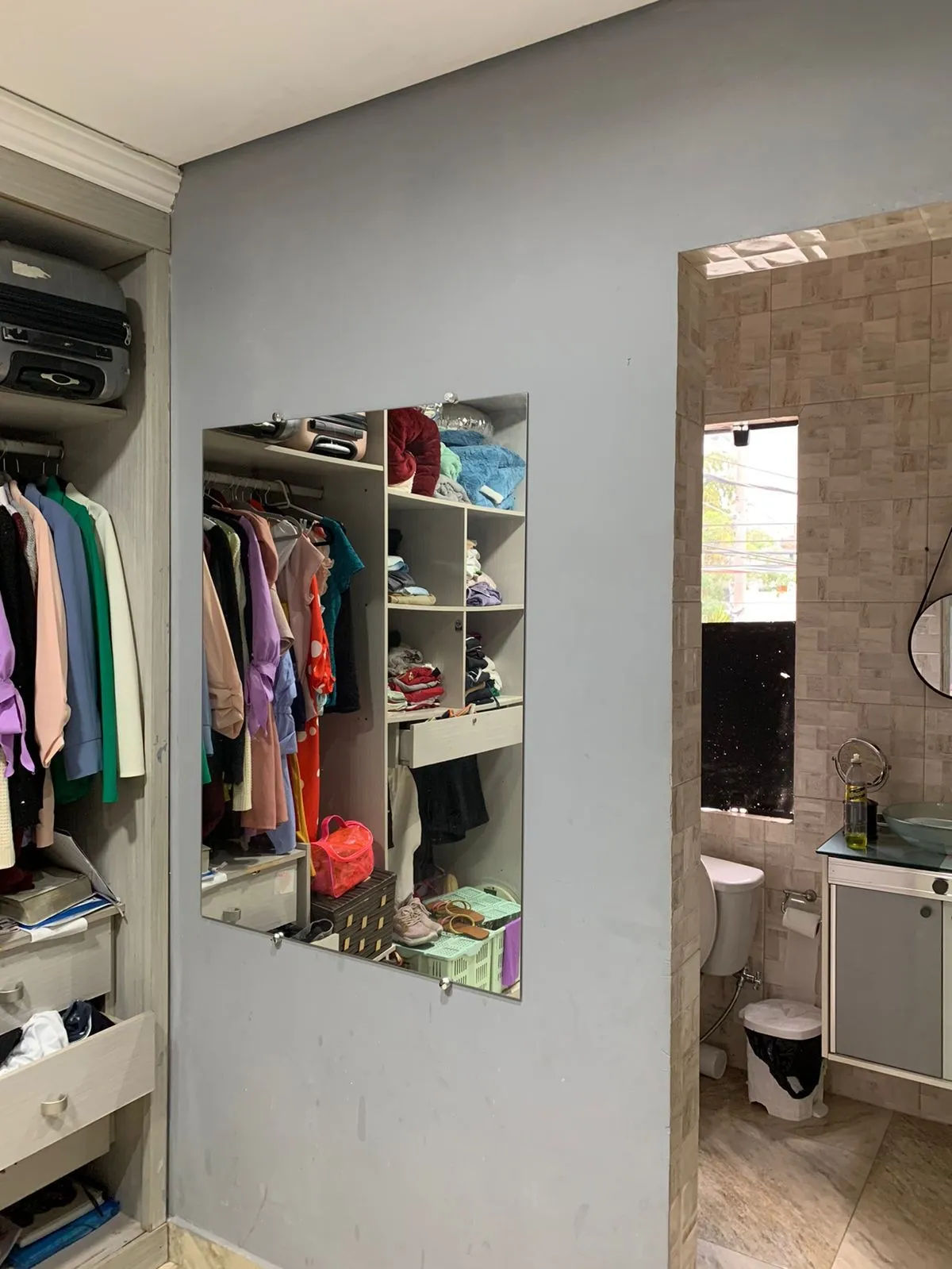 Imagem Casa com Garagem e Salão Comercial à Venda no Jardim Alpes de Sorocaba