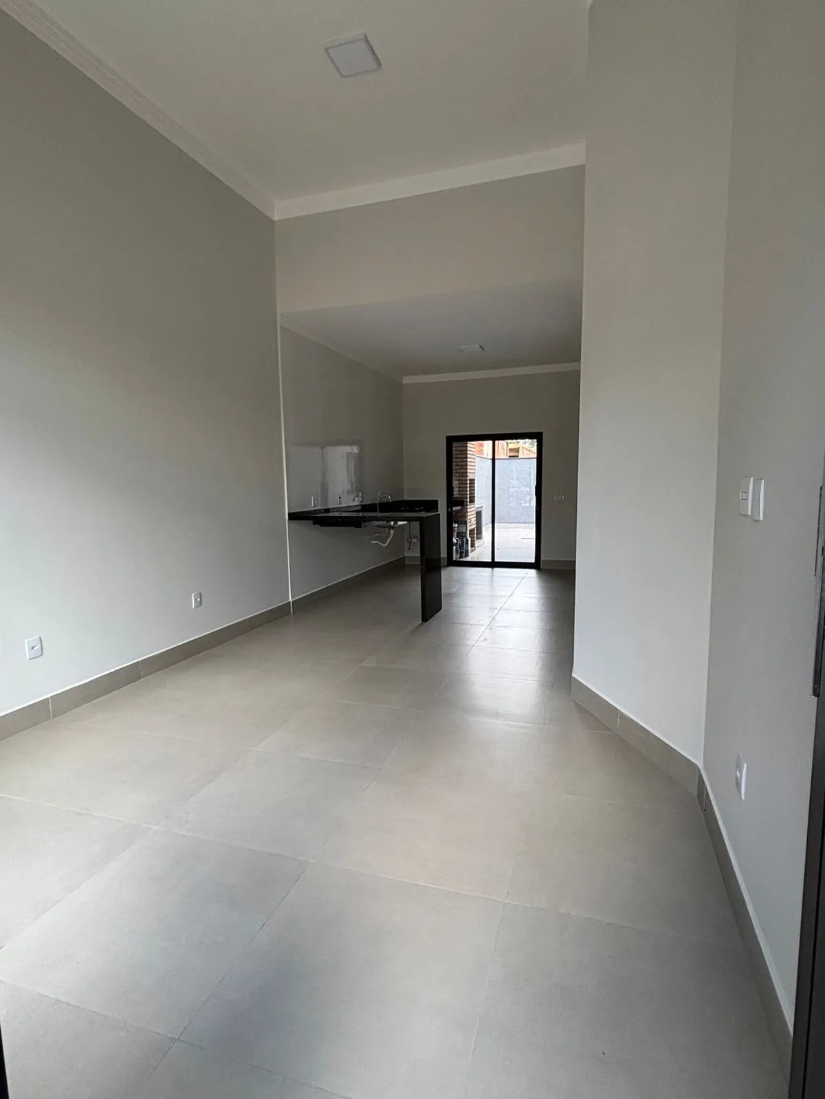 Imagem Casa Térrea no Condomínio Villagge Ipanama 1 - 3 Dormitórios, Suíte e Área Gourmet