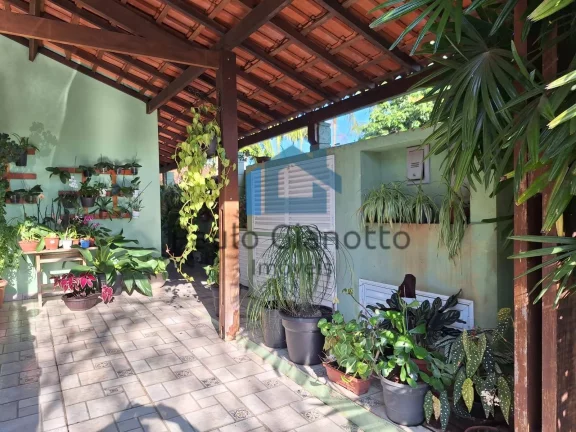 Imagem Casa no Condomínio Parque Paulistano em Cotia