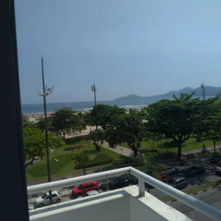 Imagem Apartamento com 3 Quartos à Venda, 165 m² em Gonzaga - Santos