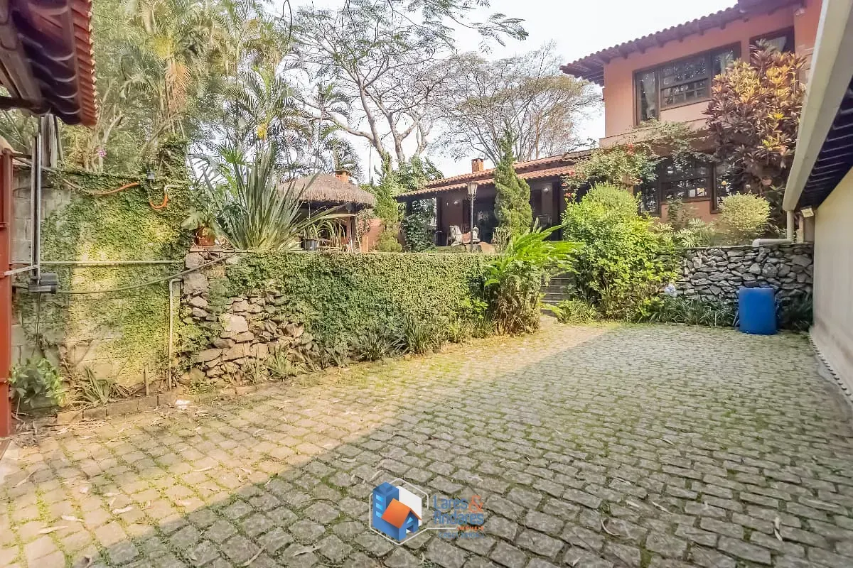 Foto do imóvel Casa no condomínio Clube Castelo para venda com 3 quartos, sendo 2 suítes, 306m² em Rua Zeferino Borges Barreto