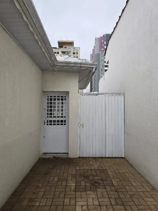 Imagem Casa Residencial para Locação - Reformada e Completa