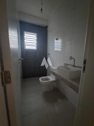 Imagem Casa Padrão 3 quartos /1 suite/