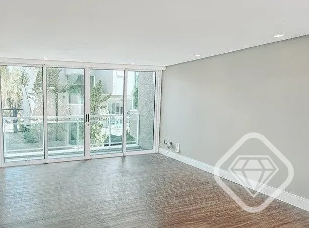 Imagem ALGUMAS VISTAS NÃO PRECISAM DE FILTRO.

Casa em condomínio na Vila Assunção, com vista para o Gu...