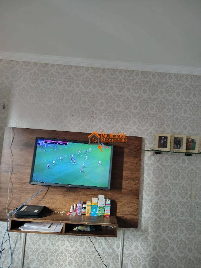 Imagem Apartamento com 2 dormitórios à venda, 48 m² por R$ 160.000,00 - Vila Sadokim - Guarulhos/SP