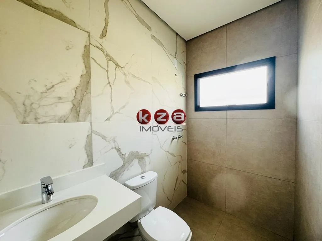 Imagem Incrível Casa em Condomínio à Venda em Valinhos-SP, Vila Capuava - 3 Quartos, 3 Suítes, 2 Salas, 4 Banheiros, 4 Vagas - 169,00 m².