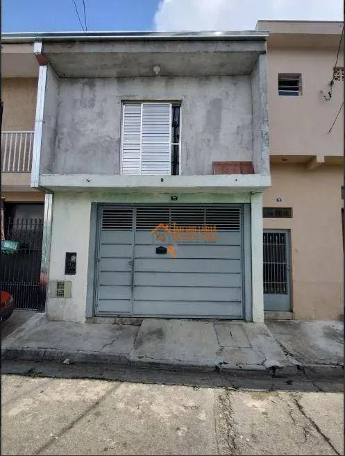 Imagem Sobrado com 9 dormitórios à venda, 220 m² por R$ 1.325.000,00 - Cidade Soinco - Guarulhos/SP