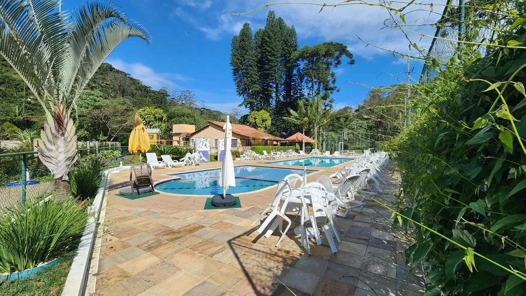 Foto do imóvel Terreno em Condomínio para Venda em Teresópolis / RJ em Estrada Isaías Vidal