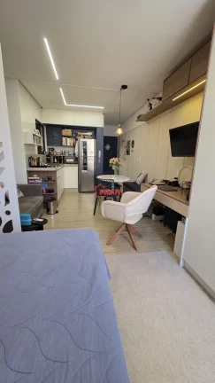 Imagem Belíssimo Studio com 33,9m² com Garagem no Córrego grande.