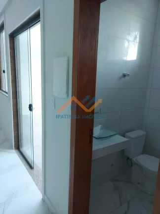 Imagem Casa Duplex de 3 quartos e 2 Vagas de garagem!