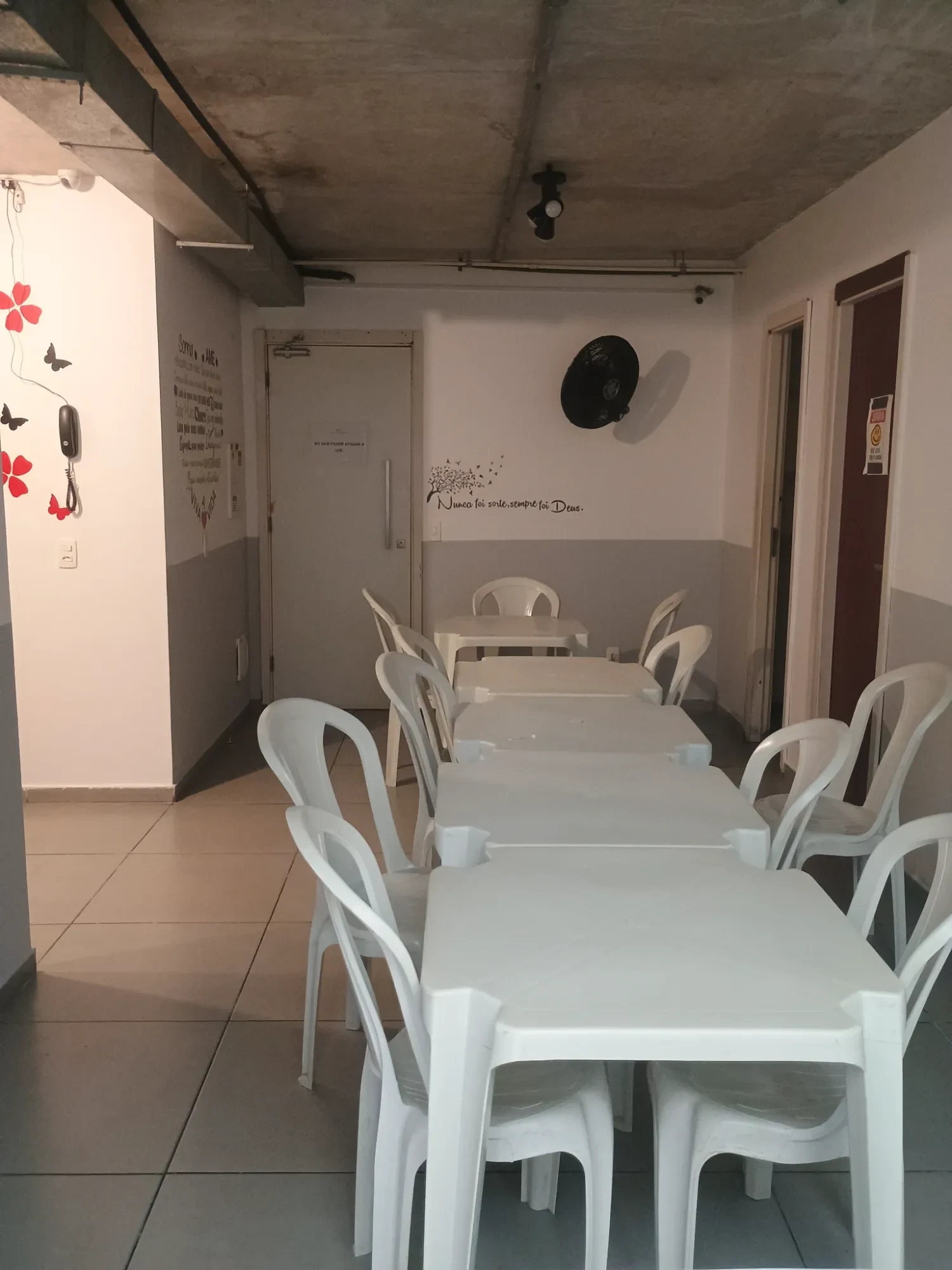 Imagem Sala Comercial à Venda ou Locação, 40 m² em São Conrado - Rio de Janeiro