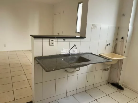 Imagem Apartamento para alugar no Condomínio Parque Ucrânia, no bairro Conjunto Guanabara - Uberaba