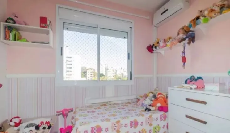 Imagem 2 Dorm c/ Suíte, elevador e 2 Vagas Lado a Lado - 75m2 no Jardim Botânico
