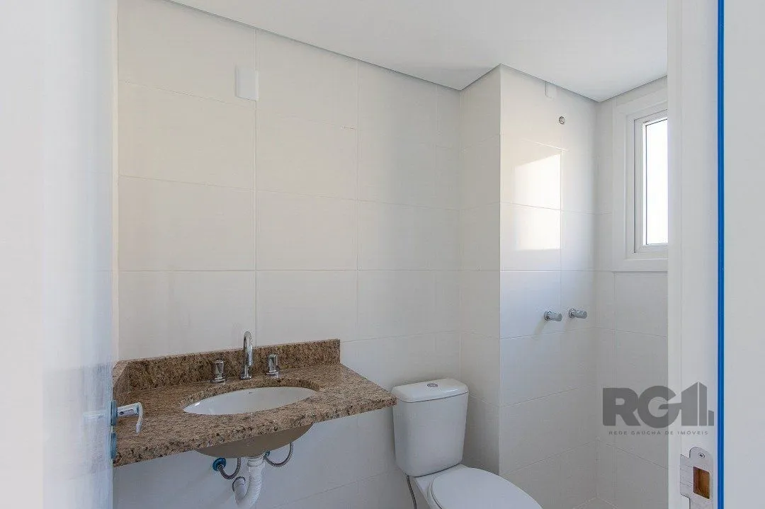 Imagem Cobertura para Venda - 214.34m², 3 dormitórios, sendo 3 suites, 2 vagas - Tristeza