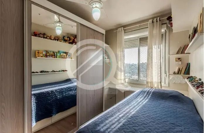 Imagem Apto. venda, no Partenon, 2 quartos, 1 suíte, fica mobiliado com móveis fixos, impecável e pronto...