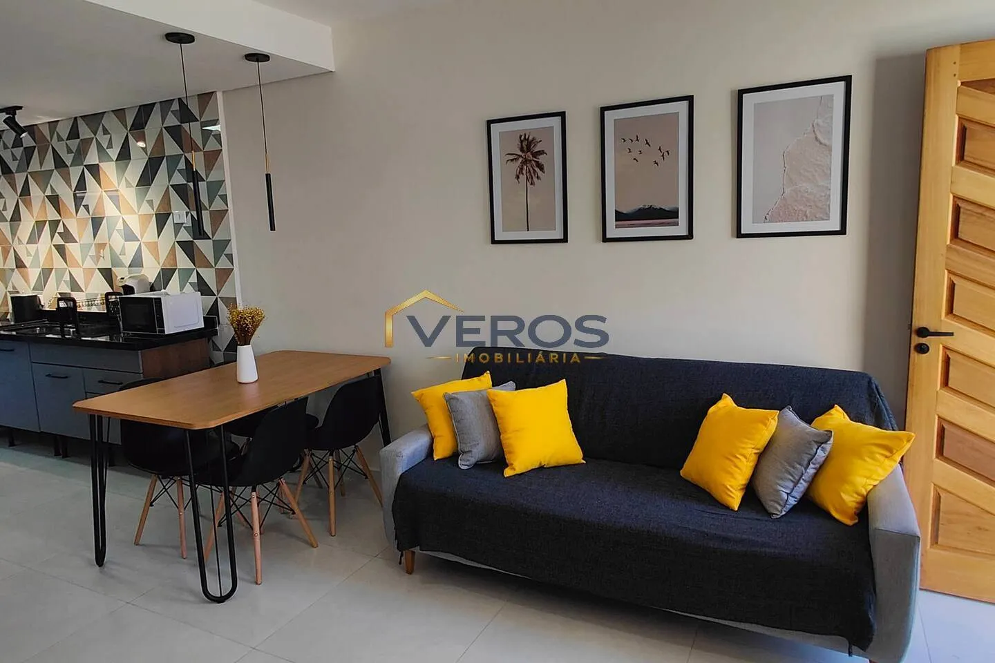Imagem Sobrado à Venda com 2 quartos no Pontal Santa Marina - Caraguatatuba/SP