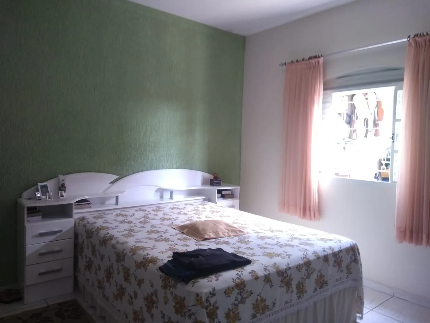 Imagem Casa à venda 3 Quartos, 1 Suite, 2 Vagas, 250M², Vila Menino Jesus, Caçapava - SP