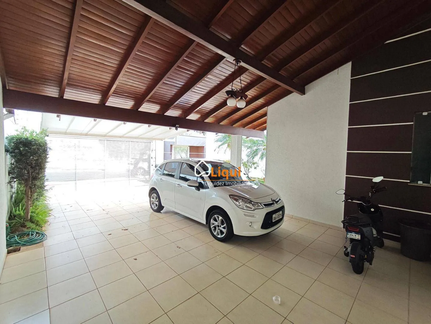 Imagem Casa térrea com piscina e energia solar - Carandá Bosque III
