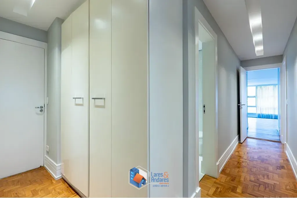 Imagem Apartamento à venda 3 Quartos 2 Suites 3 Vagas 241M² Cerqueira César São Paulo - SP