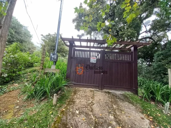 Imagem Chácara com 3 dormitórios à venda, 3776 m² por R$ 1.490.000,00 - Monte Verde - Camanducaia/MG