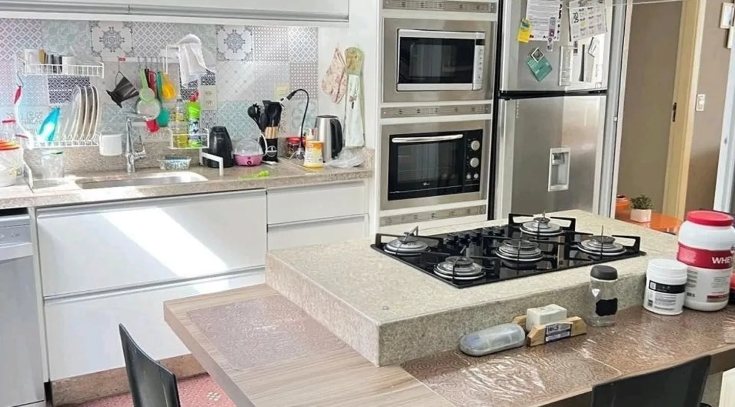 Imagem Magnifica Casa De 4/4 Sendo 3 Suites No Parque Acalanto