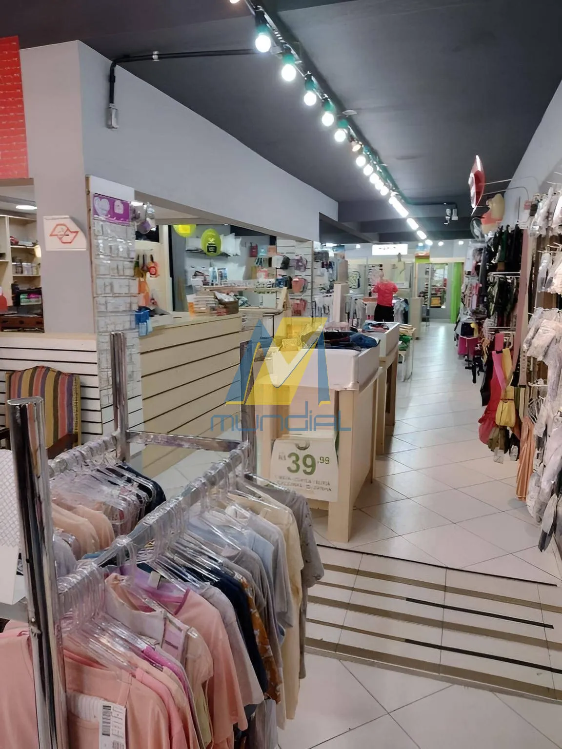 Imagem Loja Comercial à Venda com 200m² na Rua Oratório - Parque das Nações